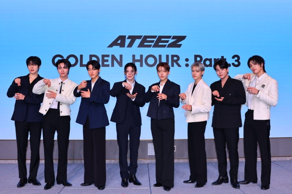 ATEEZ contrato 